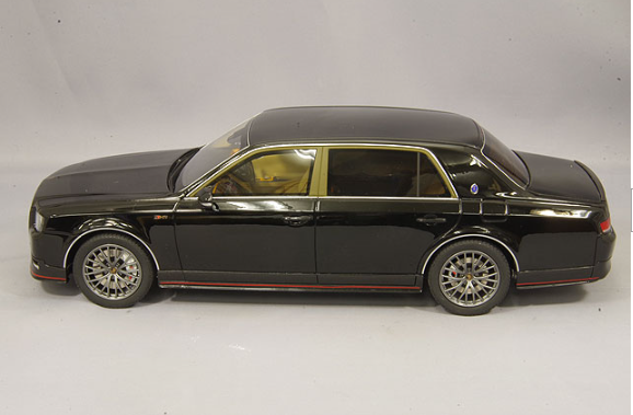 Kyosho KSR18046BK 1/18 Toyota Century GRMN Samurai Limited Black Resin
