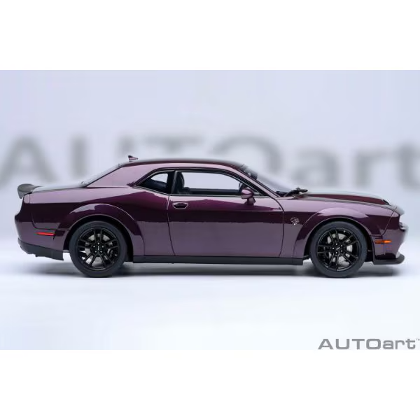 AUTOart 71762 1/18 Dodge Challenger SRT Jailbreak 2022 Purple Diecast