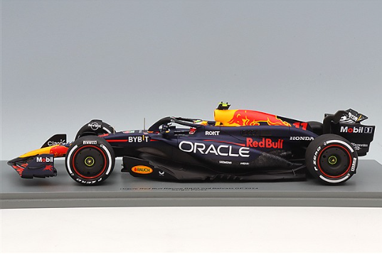 Spark S18S983 1/18 Oracle Red Bull Racing RB20 Bahrain GP 2024 #11 Multi Resin