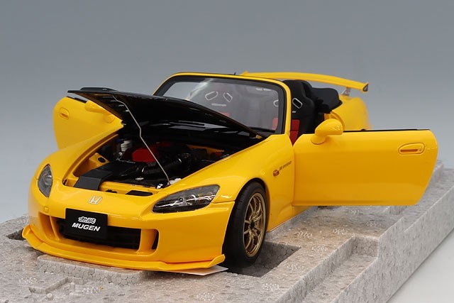 MOTORHELIX FS-M85122 1/18 Honda S2000 AP2 MUGEN Yellow
