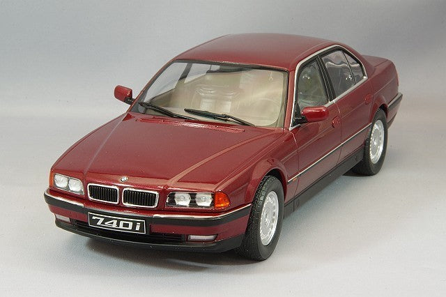 KK Scale KKDC180364 1/18 BMW 740i E38 1994 Dark Red Metallic Diecast