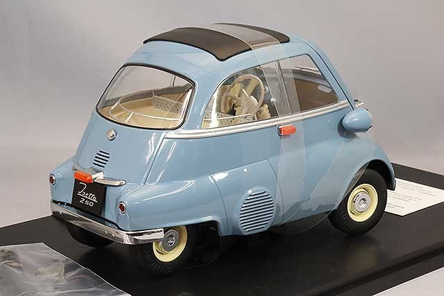 KK Scale KKDC120046 1/12 BMW 250 Isetta 1959 Dark Grey Diecast