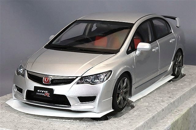 MOTORHELIX FS-M85405 1/18 Honda Civic Type R FD2 2007 Silver