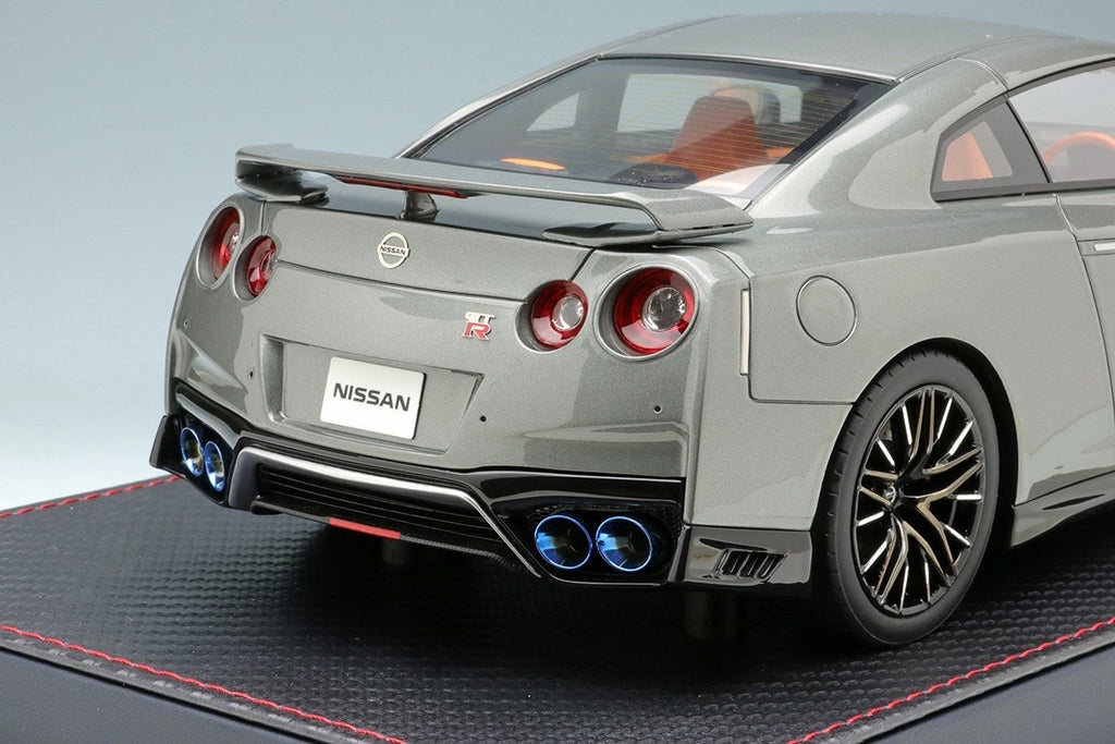 Make Up IDEA IM042F 1/18 Nissan GT-R 2020 Dark Metal Gray Tan Interior