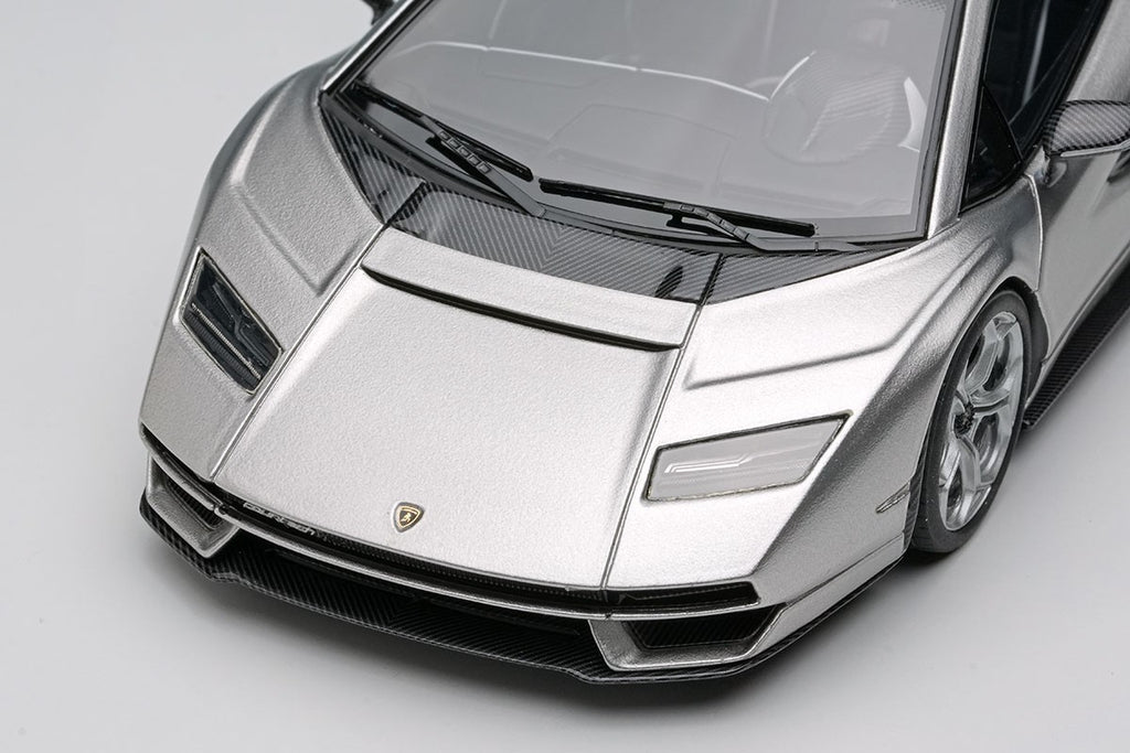 Make Up EIDOLON EM740F 1/43 Lamborghini Countach LPI 800-4 2022 Silver Resin