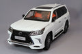 LCD Model LCD18010-WH 1/18 Lexus LX570 White Luxury SUV Diecast