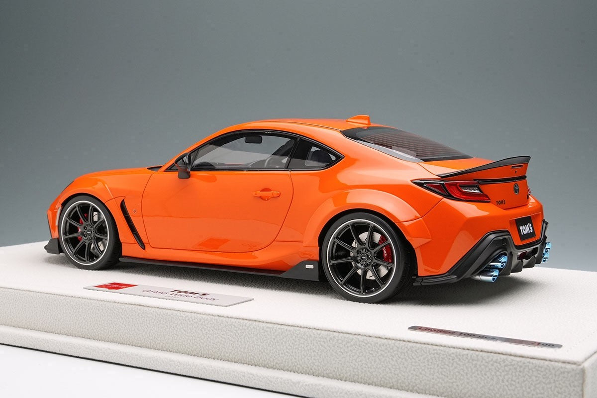 Make Up EIDOLON EML120A 1/18 Toyota TOM'S GR86 Wide Body 2022 Orange Resin