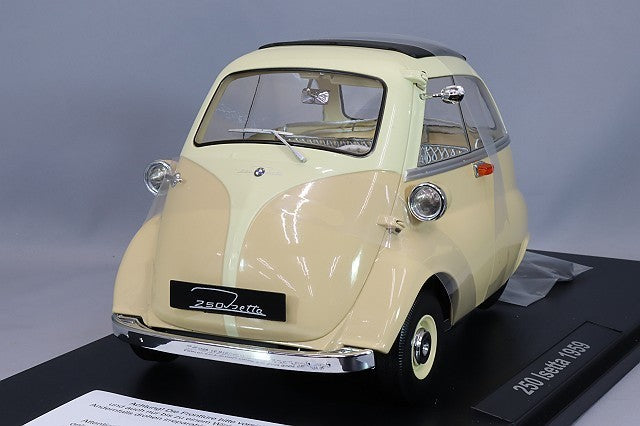 KK Scale KKDC120041 1/12 BMW 250 Isetta 1959 in Cream and Yellow