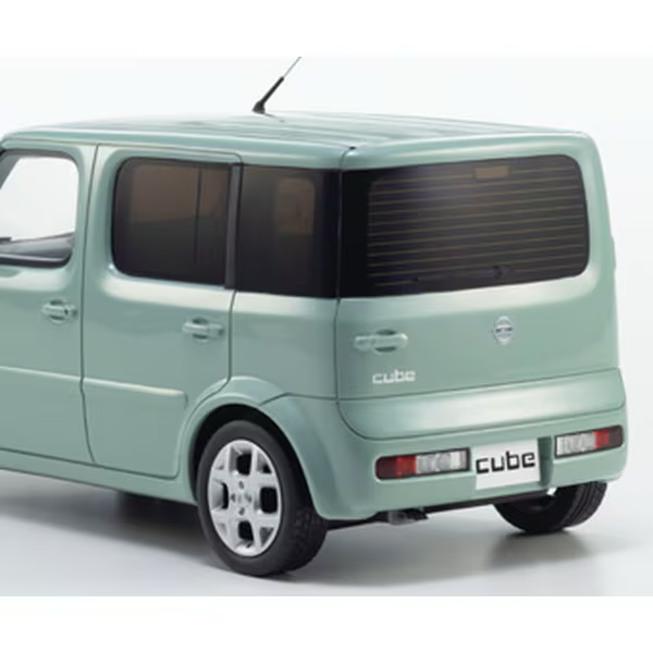 Kyosho KSR18060AM - 1/18 Nissan Cube Aqua Mint [Resin Cast Mini Car]