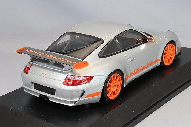 Minichamps MC155062120 1/18 Porsche 911 GT3 RS 2007 Silver