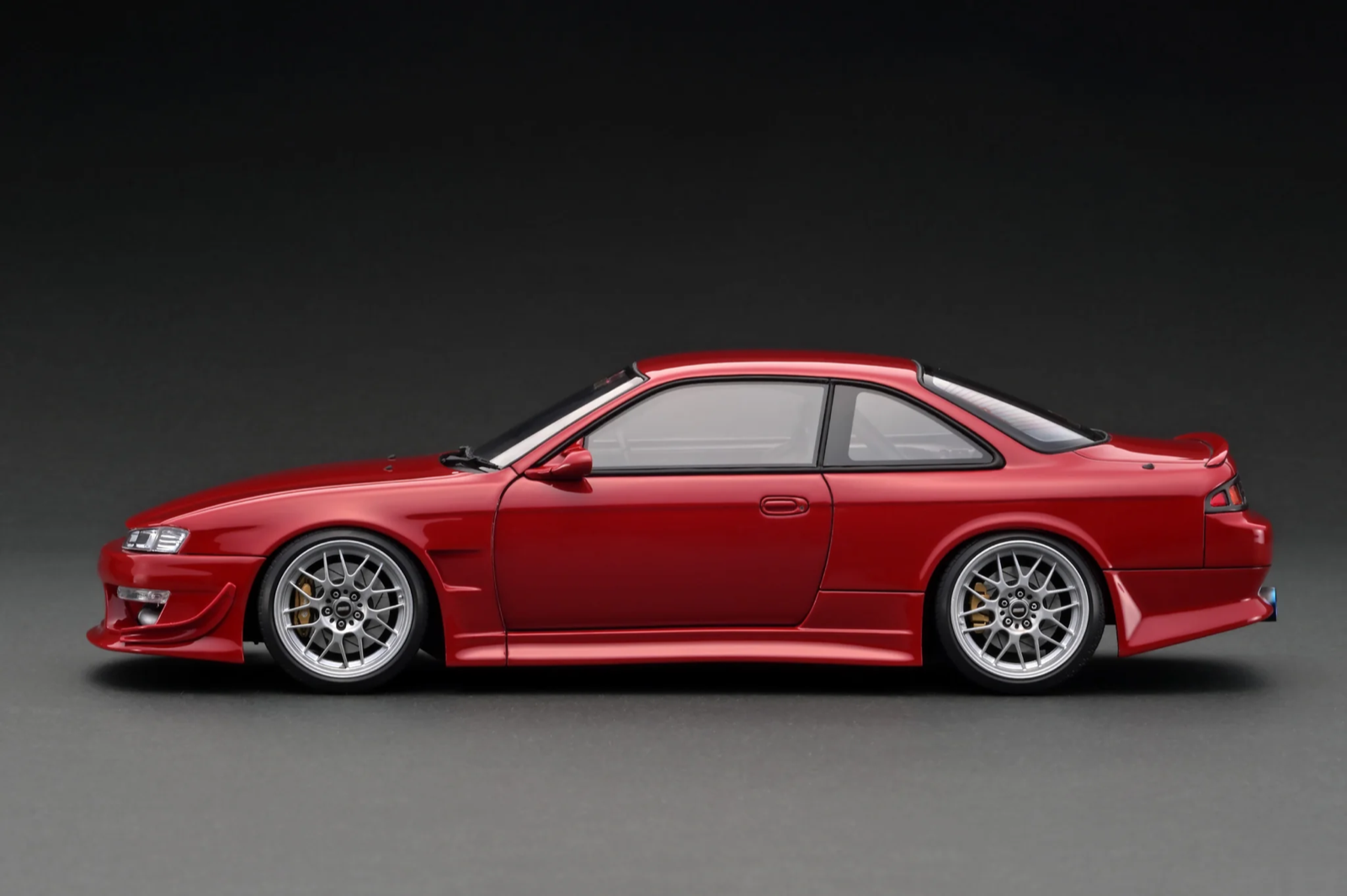 Ignition Model IG3083 1/18 VERTEX Nissan Silvia S14 Red With SR20 Engine