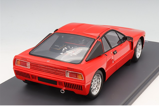Schuco SC18U00037 1/18 Lancia 037 Street 1982 Red Resin