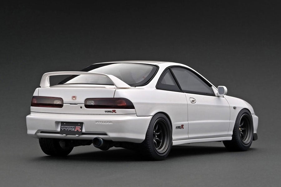 Ignition Model IG3575 1/18 Honda Integra Type R DC2 Watanabe Pearl White Resin