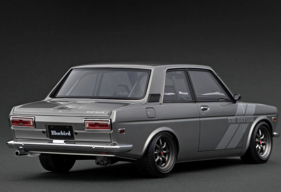 Ignition Model IG3310 1/18 Datsun Bluebird 510 Gun Metallic With Engine Resin