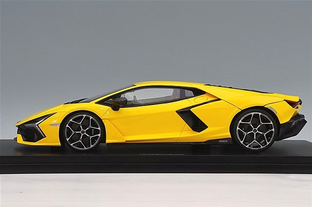 TOP SPEED TS0620 1/18 Lamborghini Revuelto Giallo Yellow