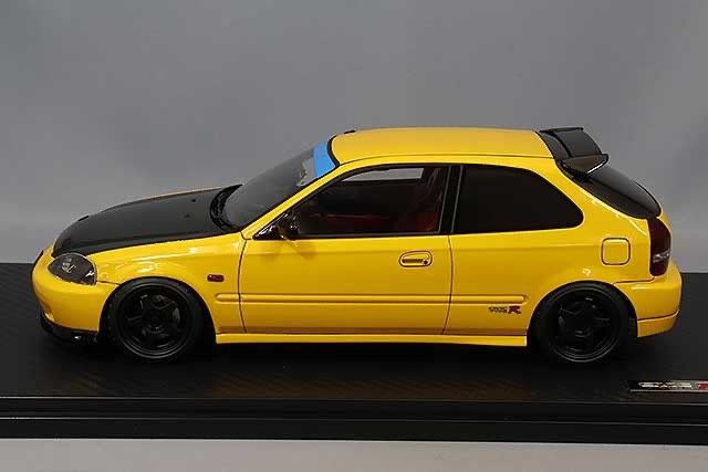 Ignition Model IG2676 1/18 Honda Civic Type R EK9 Yellow Carbon Resin