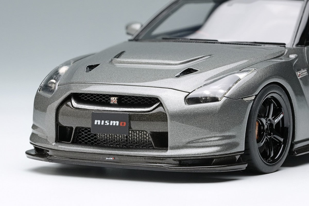Make Up EIDOLON EM703 1/43 Nissan GT-R Nismo R35 CRS Ver. 2008 Resin