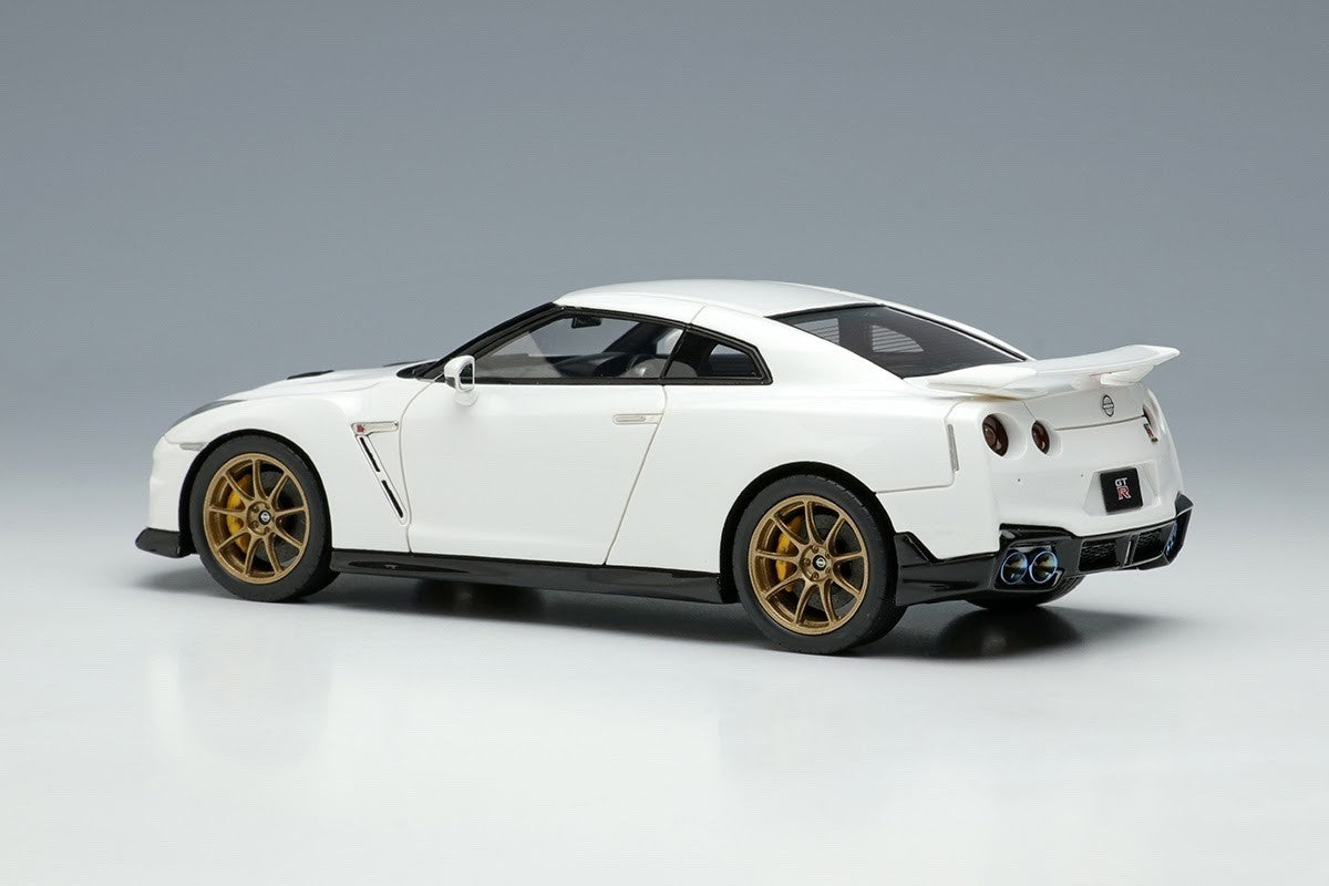 EIDOLON EM684B 1/43 Nissan GT-R T-Spec 2024 Brilliant White Pearl