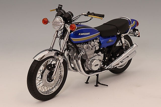 Minichamps MC122164102 1/12 Kawasaki 900 Z1 1972 Die-cast