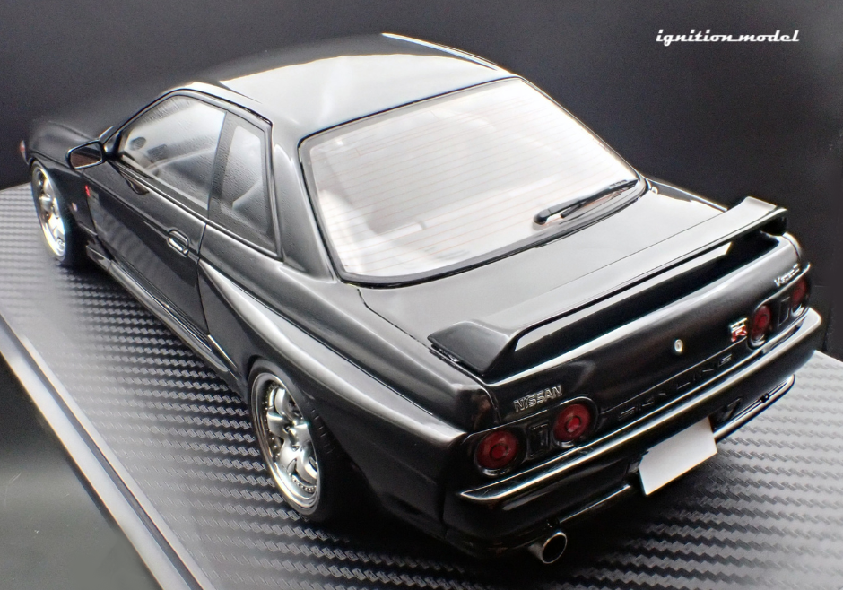 Ignition Model IG3544 1/18 Nissan Skyline GT-R BNR32 V-spec II Black
