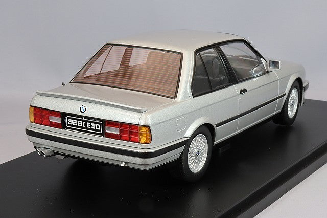 KK Scale KKDC180741 1/18 BMW 325i E30 M Package 1987 Silver Grey Diecast