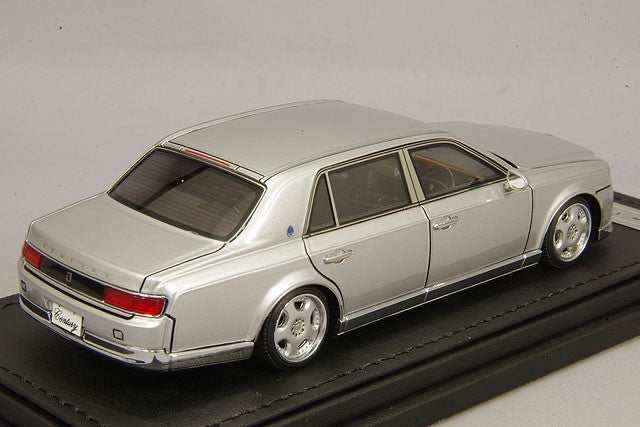 Ignition Model IG1730 1/43 Toyota Century UWG60 OZ Silver Resin /100