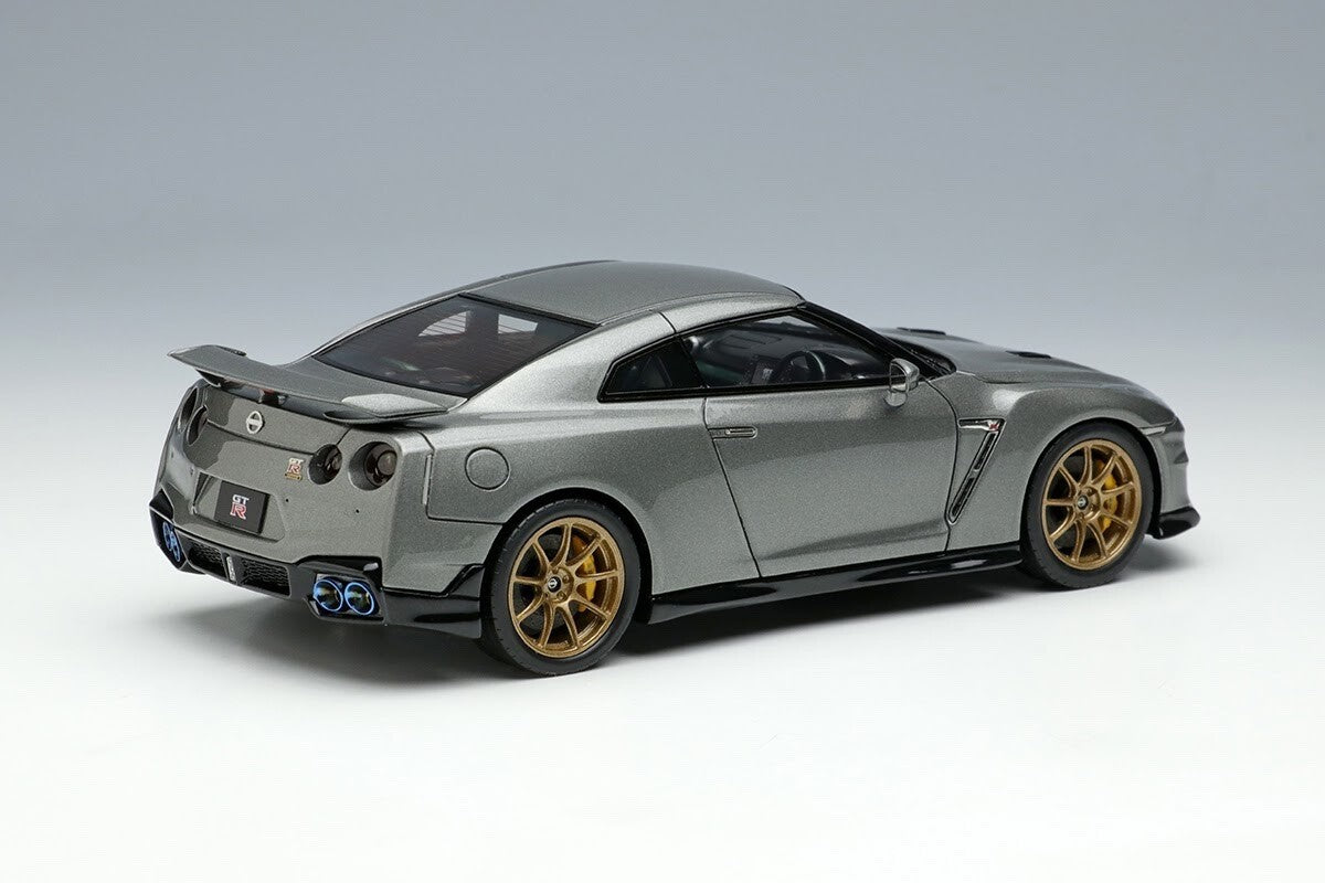 Make Up EIDOLON EM684D 1/43 NISSAN GT-R Premium edition T-spec 2024 Gray