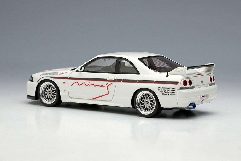 Make Up EIDOLON EM645B 1/43 Mines Skyline GT-R BCNR33 N1 White