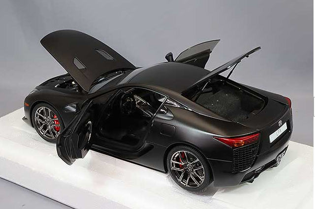 AUTOart 78852 1/18 Lexus LFA Matte Black Composite