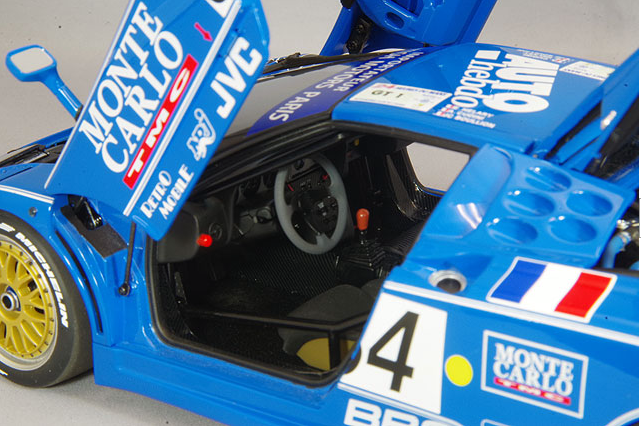 AUTOart 89417 1/18 Bugatti EB110 SS Le Mans 24H #34 1994 Livery