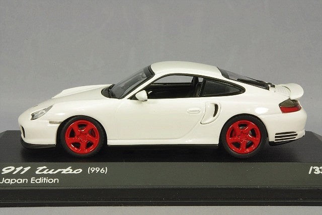 Minichamps WAP0205050AVKKJP 1/43 Porsche 911 996 Turbo White Diecast