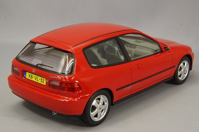 Triple9 T9R1800100 1/18 Honda Civic EG6 1992 Red Resin