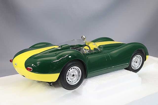 MATRIX MXL1001021 1/18 Jaguar Lister 1958 Jaguar Green