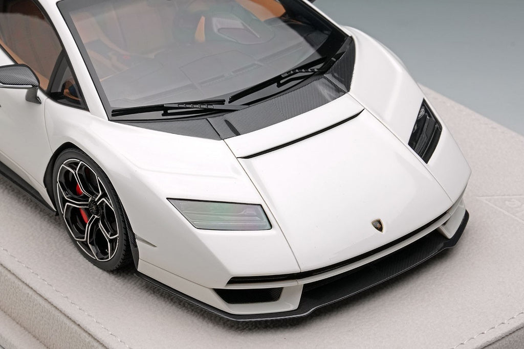 Make Up EIDOLON EML160A 1/18 Lamborghini Countach LPI 800-4 2022 Pearl White