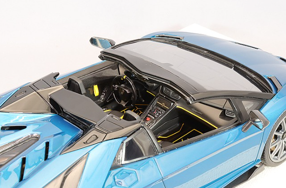 EIDOLON EML028B 1/18 Lamborghini Aventador SVJ Roadster Verde Artemis Resin Car