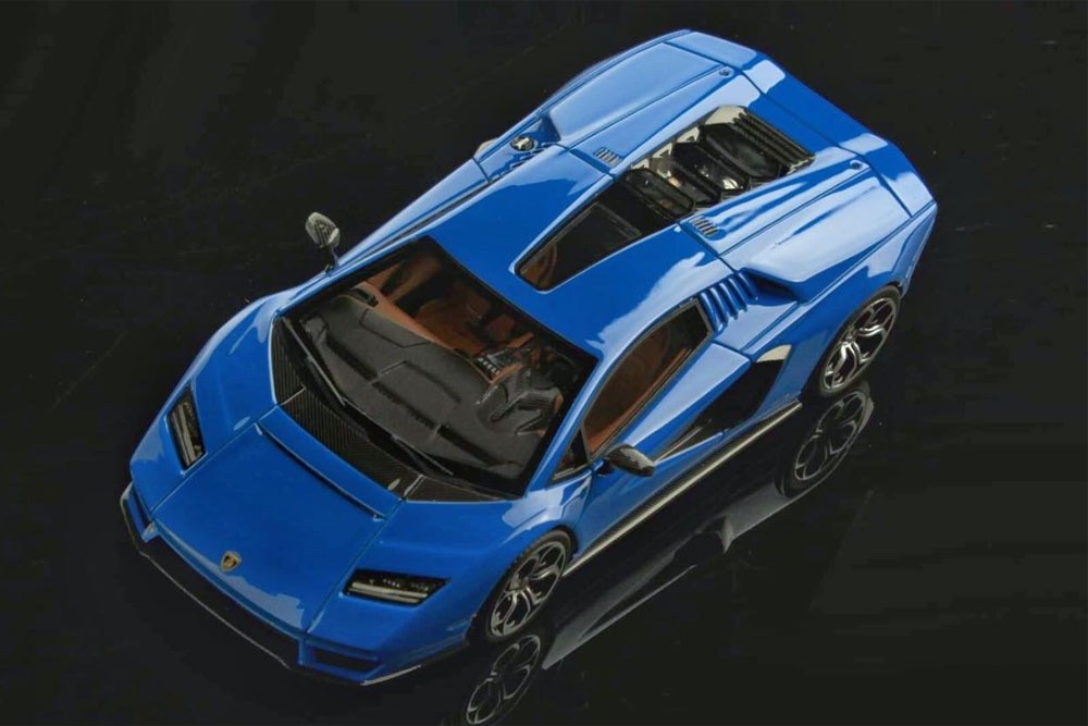 Looksmart LS529H 1/43 Lamborghini Countach LPI800-4 2021 Blue Hybrid V12 Resin