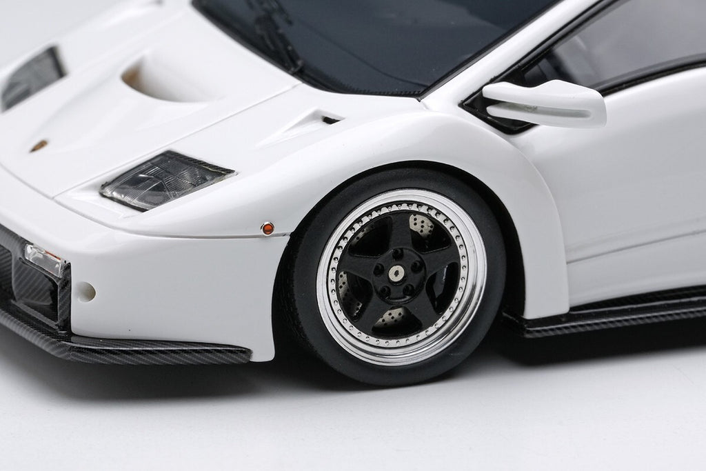 Make Up EIDOLON EM782B 1/43 Lamborghini Diablo GT 1999 White Resin Car Model