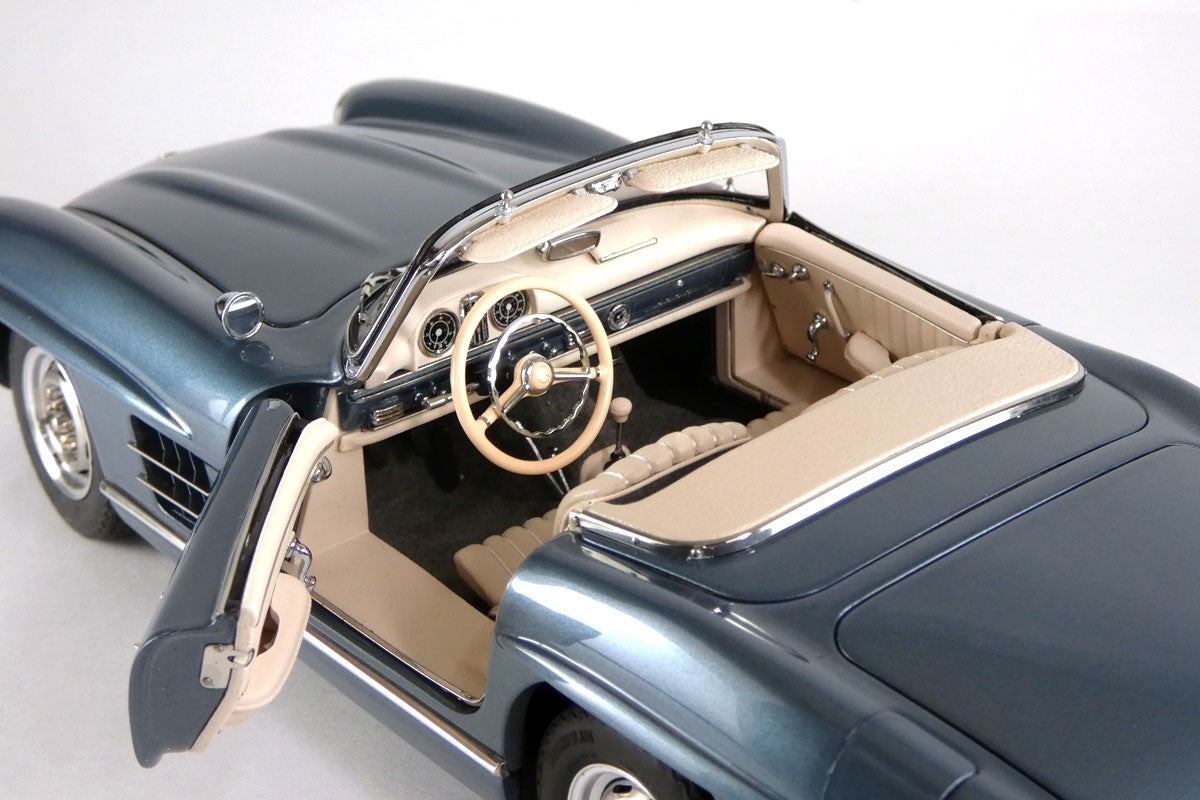 CMC M-283 1/18 Mercedes-Benz 300 SL W198 Roadster Hardtop 1957 Blue Metallic Die