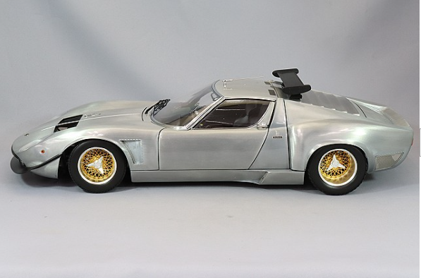 Kyosho KS08625PL 1/12 Lamborghini Miura SVR Full Opening Mirror Polish