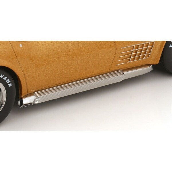 KK Scale KKDC181225 - 1/18 Chevrolet Corvette C3 1972 with Removable Roof Panels