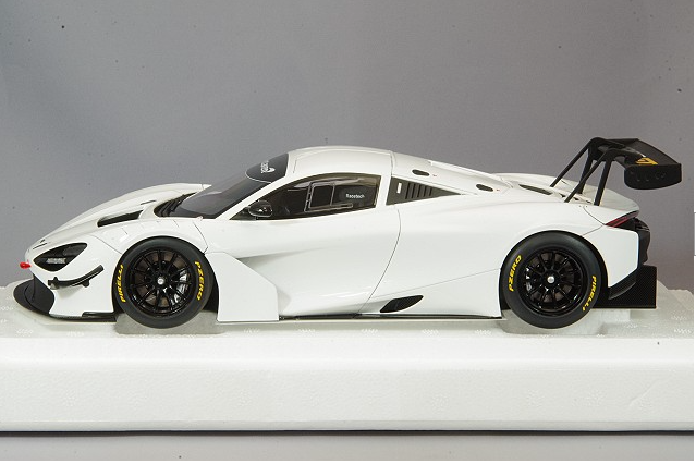 AUTOart Aa81940 1/18 McLaren 720S GT3 Customer Race Car 2018 White