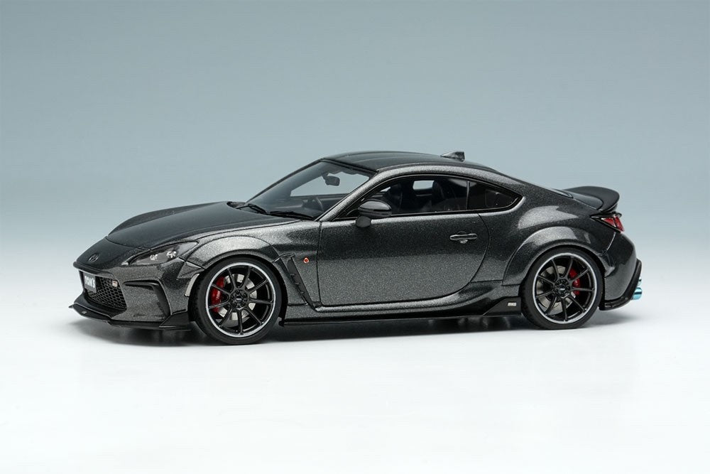 Make Up EIDOLON EM725E 1/43 TOMʼS GR86 Wide Body 2022 Magnetite Gray Metallic