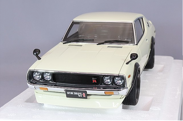 AUTOart 77467 1/18 Nissan Skyline 2000GT-R KPGC110 Tuned White