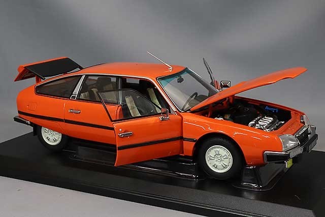 Norev NO181524 1/18 Citroen CX 2400 GTI 1977 Mandarin Orange Diecast Model Car