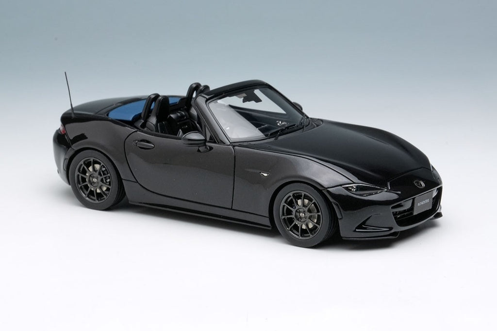 Make Up EIDOLON EM764F Mazda Roadster (ND) 990S 2022 Jet Black Mica