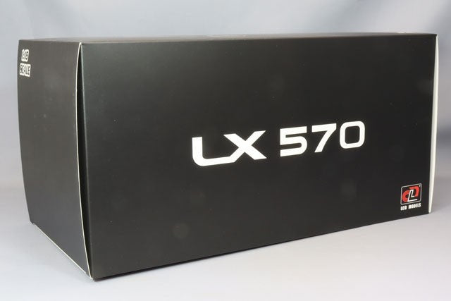 LCD Model LCD18010-WH 1/18 Lexus LX570 White Luxury SUV Diecast