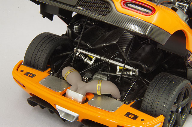 AUTOart Aa79023 1/18 Koenigsegg Agera RS Orange/Carbon Black Composite