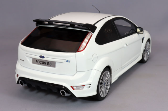 OttO OTM977 1/18 Ford Focus Mk2 RS Hatchback White Limited Edition