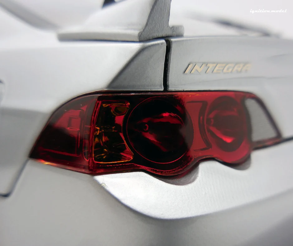 Ignition Model IG3325 1/18 Honda Integra Type R DC5 Mugen Silver Resin