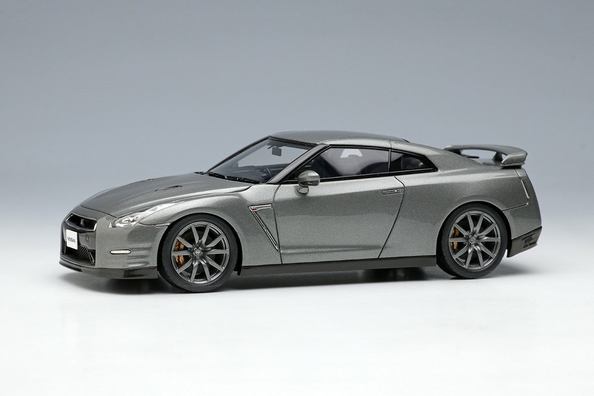 Make Up EIDOLON EM414E 1/43 Nissan GT-R R35 Dark Metal Gray Metallic 2014